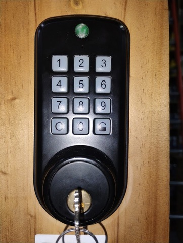 LLAVES Y SOPORTES BELLO