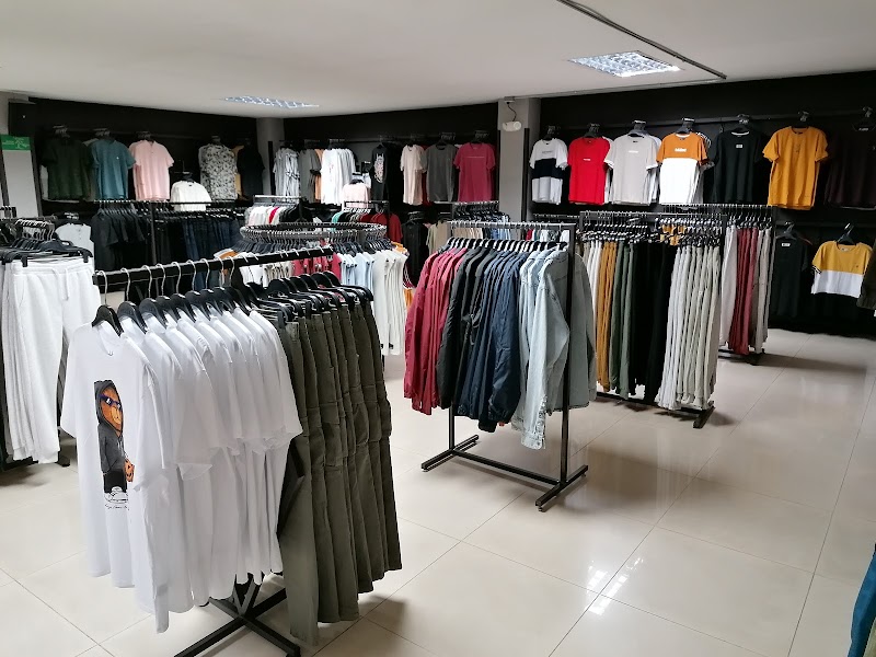 Mattelsa Cali Ciudad Jardin | CC Aventura Plaza | Tienda de Ropa