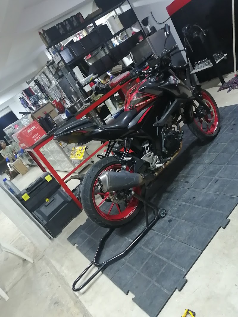 Taller y Almacén Mao motos