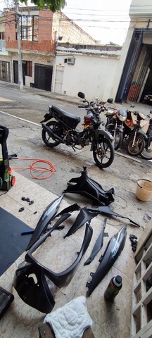 Moto servicio del rio técnico especializado MANTENIMIENTO REPARACIÓN Y SISTEMA ELÉCTRICO DE MOTOCICLETAS