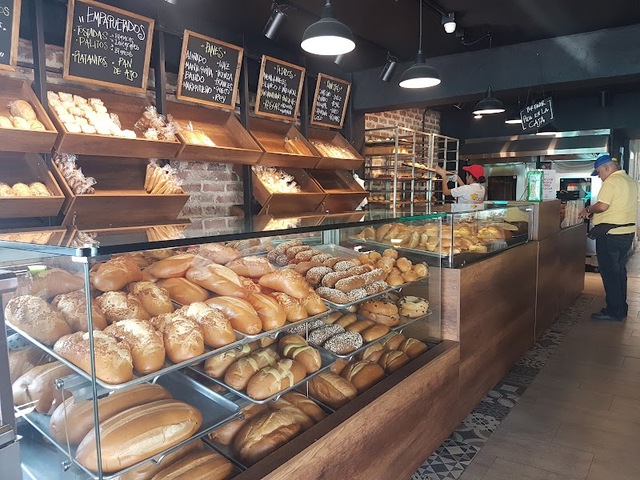 Panadería Paola Roosevelt