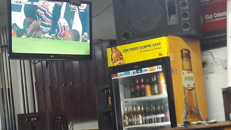 Billares y Fuente de Soda La Revancha