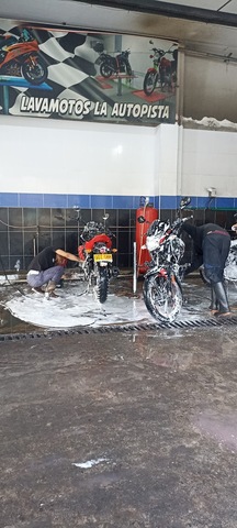 lavamotos LA AUTOPISTA