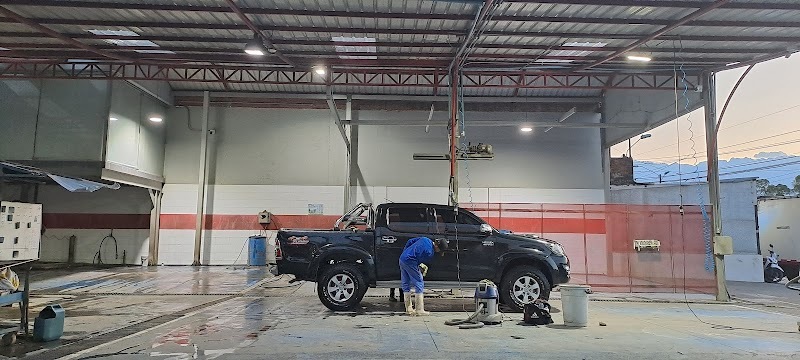 Wash Race Eco-Lavado Express