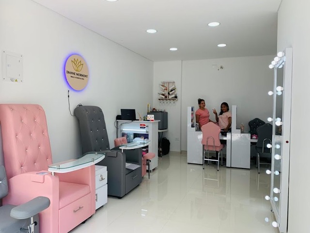 Dianne Mormont Beauty Salon Nails Art and Spa