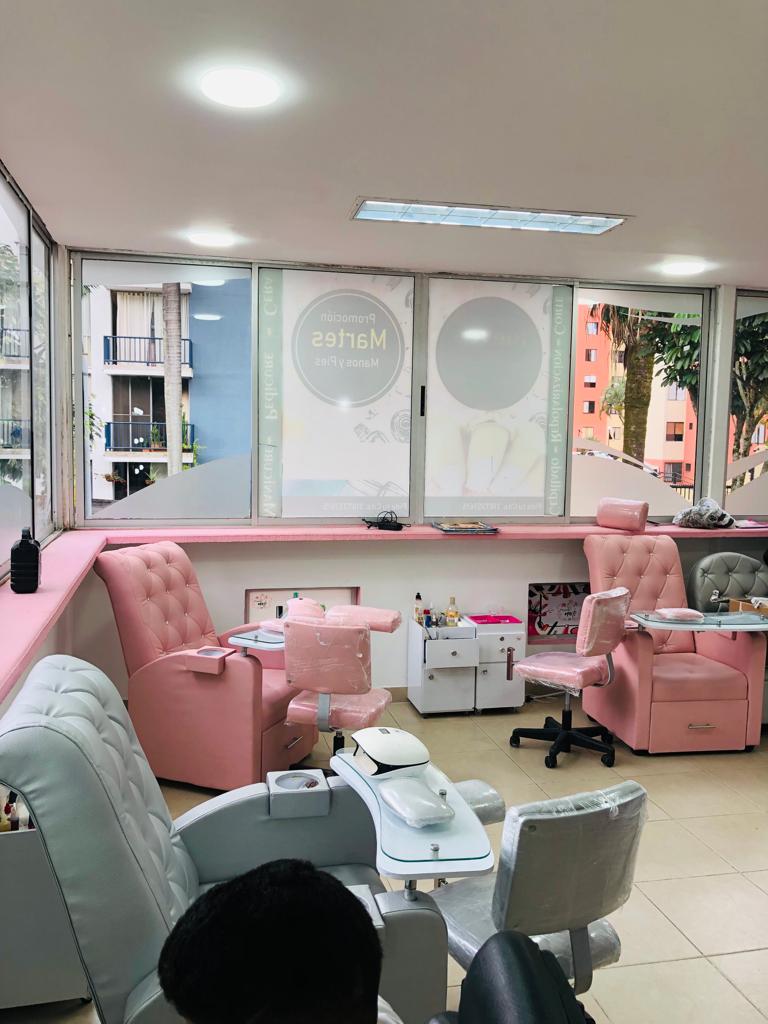 🏻 Princess Nails DC. Spa para Uñas