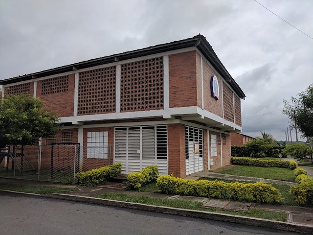 College Senderos del Lili