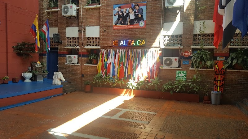 Los Ángeles San Fernando School