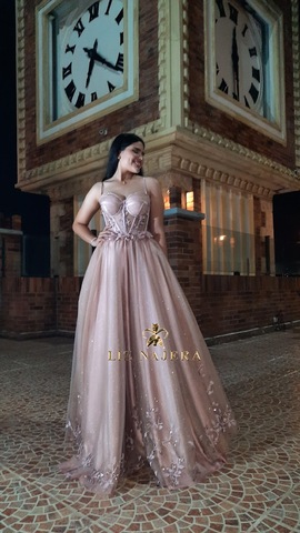 LÍZ NÁJERA Atelier