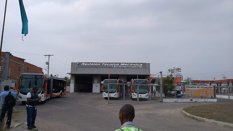 IVESUR CDA Centro de Diagnóstico Automotriz