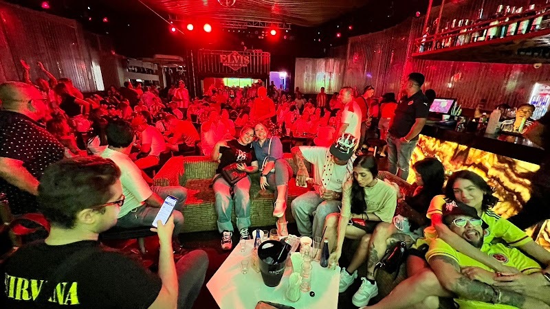 Elvis Night Club & Diner