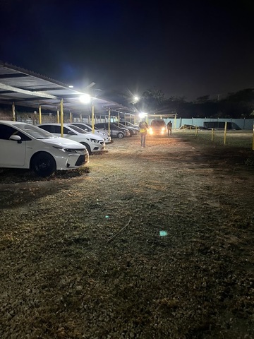 Los mellos Parqueadero aeropuerto sede 2