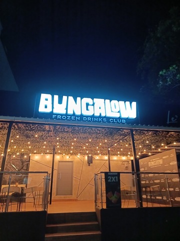 Bungalow le mansion Calle 93 | granizados | Bar | discoteca