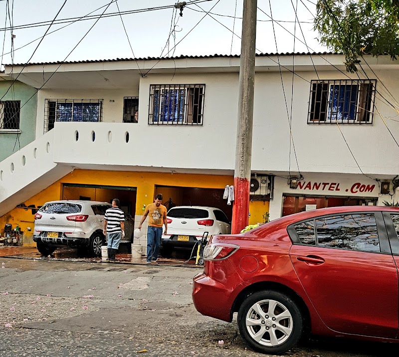 Lavadero de Carros "Anonimos"