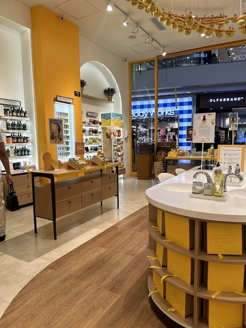 L'OCCITANE EN PROVENCE