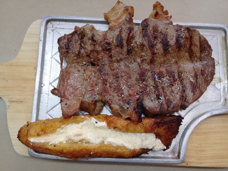 Restaurante Maduro Al Carbón