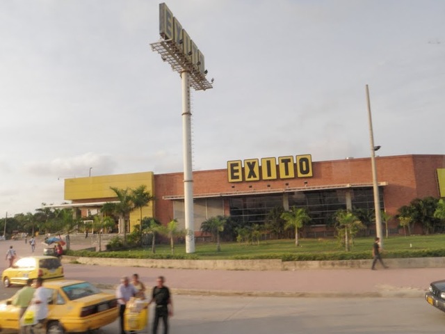 EFECTY ÉXITO METROPOLITANO