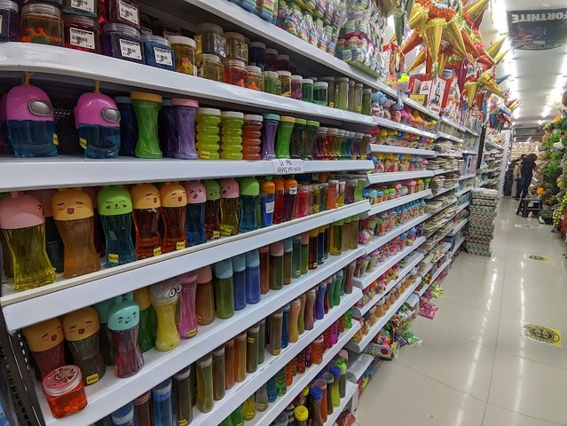 MUNDO FIESTA Y VARIEDADES