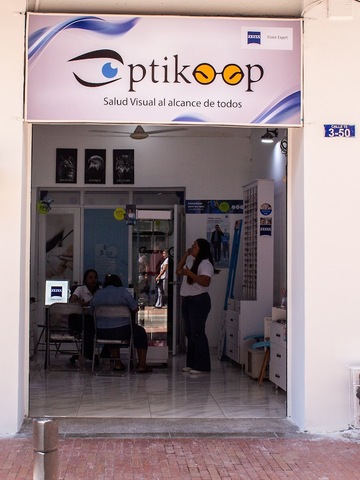 Optikoop Óptica - ZEISS Vision Expert - Santa Marta