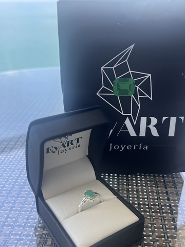 Joyería Esmeraldas y Artesanias Colombianas