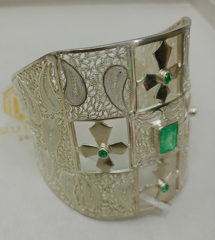 JOYERIA CASA LA ESMERALDA SAS