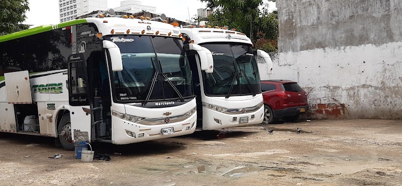 Parqueadero 24 horas