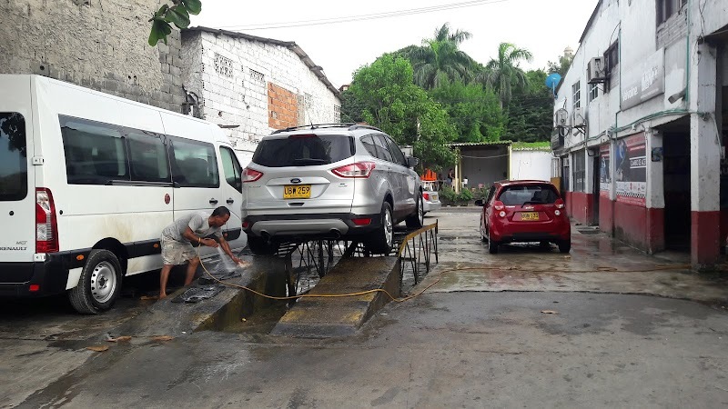 AUTOLAVADO PERIQUITO