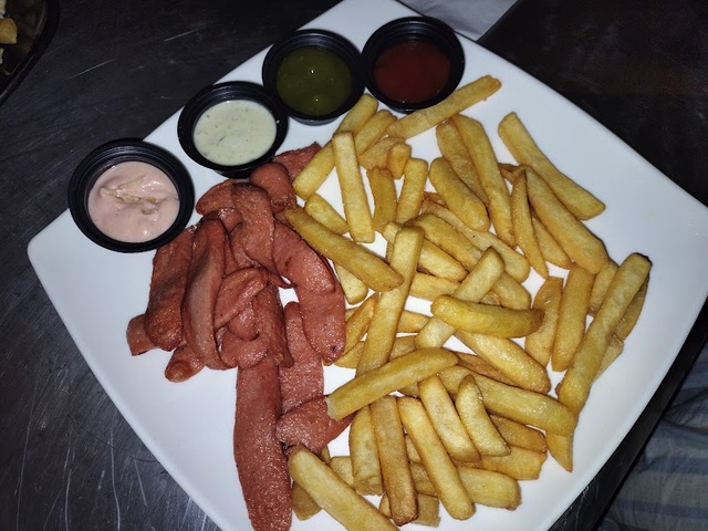 20•21 Restaurante Bar