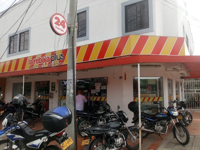 la rebaja Plus No. 4 DROGUERIA Y MINIMARKET Primero de Mayo Valledupar