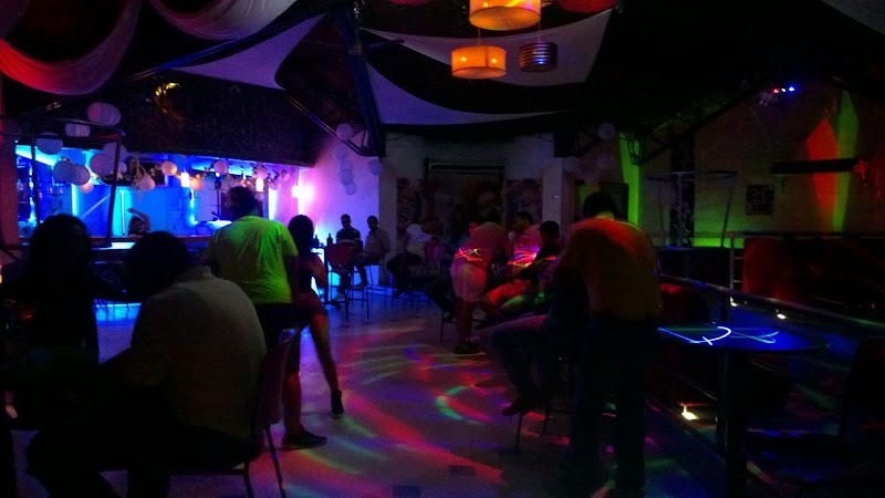 Paradise Disco Club Amanecedero