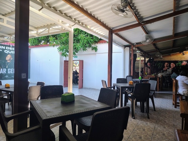 Chonchoniel Y Pollocarlos