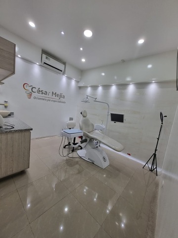 César Mejia Odontología especializada