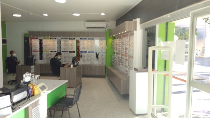 Ópticas Univer - Loperena