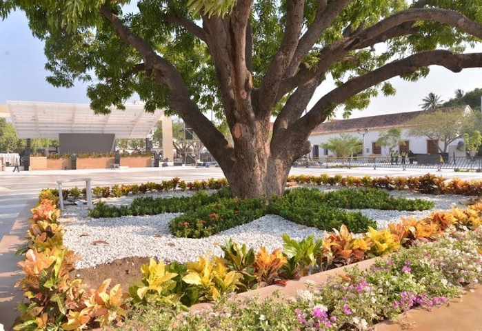 Plaza Alfonso Lopez