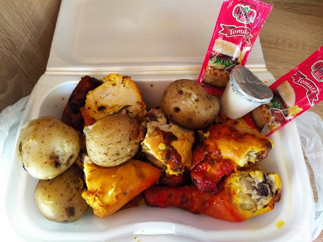 Asadero de pollos Mi Cali