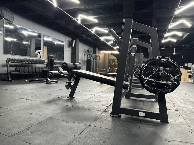 Gimnasio Emporio Fitness