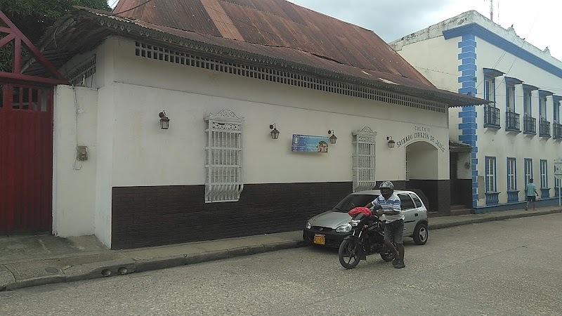 Sacred Heart College