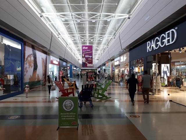 Centro Comercial Nuestro