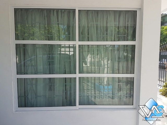 Vidrios y Aluminios Estiven