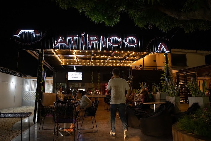 Atípico café bar