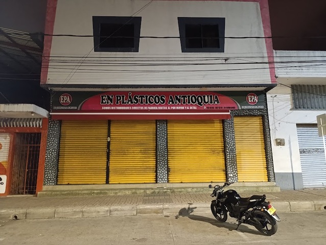 En Plasticos Antioquia