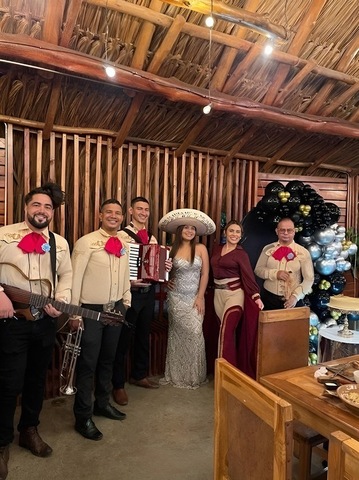 Serenatas APache mariachi