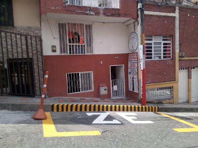 VULCANO EQUIPOS DE SEGURIDAD Y EXTINTORES