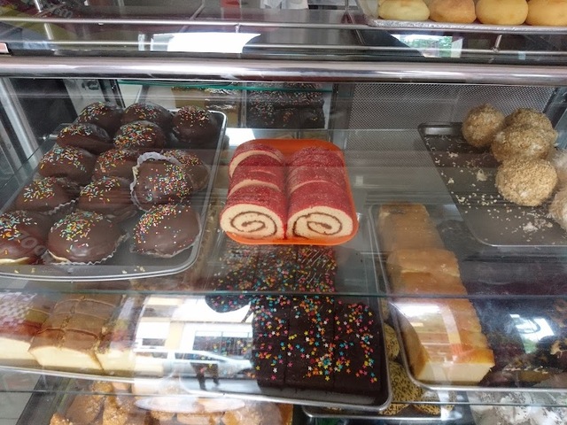 Mirador Del Lago Panaderia y Pastelería