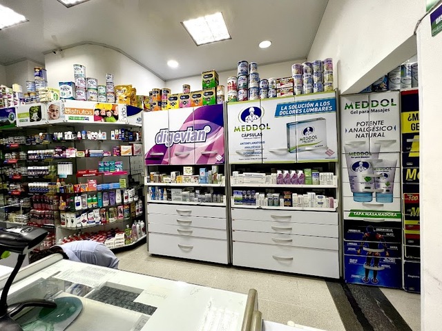 Droguería Profamiliar 8