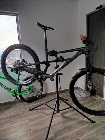 Gen Bike Tools & Tours