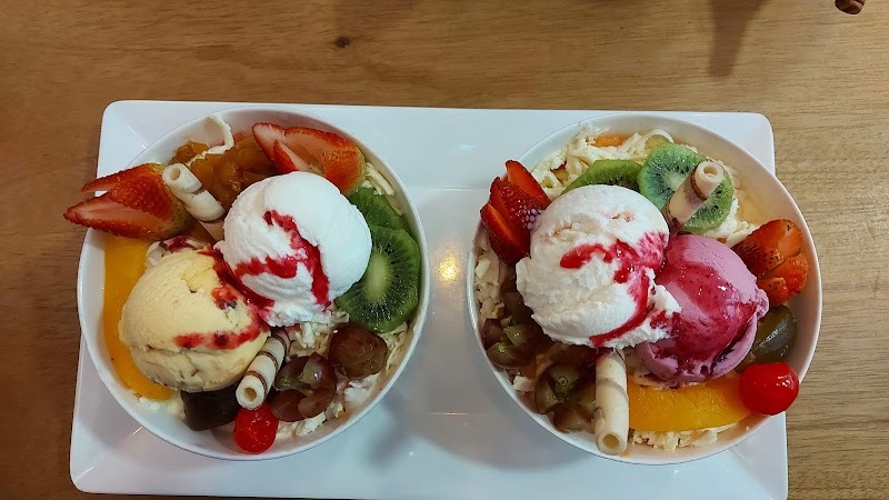 Mango Heladería y frutería