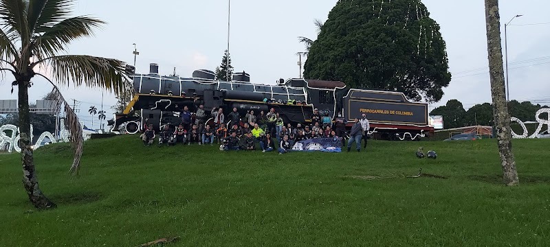 Antigua Locomotora Del Ferrocarril