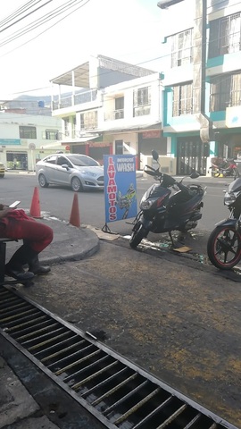 LAVAMOTOS MOTORCYCLE WASH