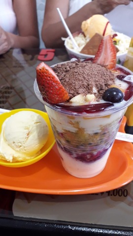 Simsai Frutería y Heladería